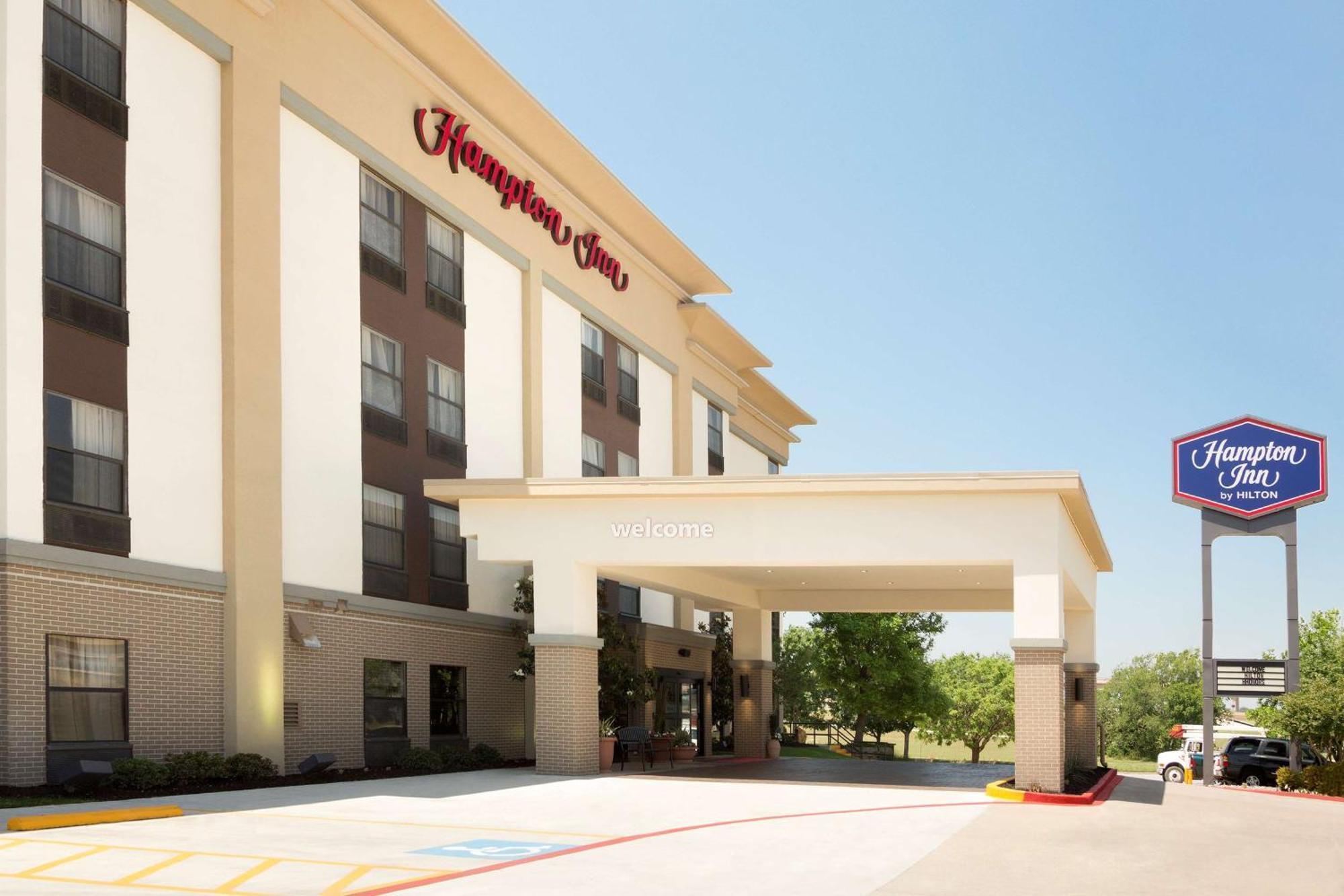 Hampton Inn Fort Worth Southwest Cityview Экстерьер фото