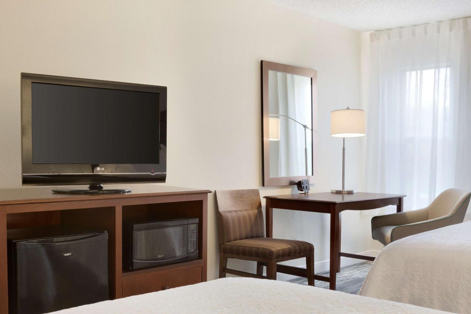 Hampton Inn Fort Worth Southwest Cityview Экстерьер фото