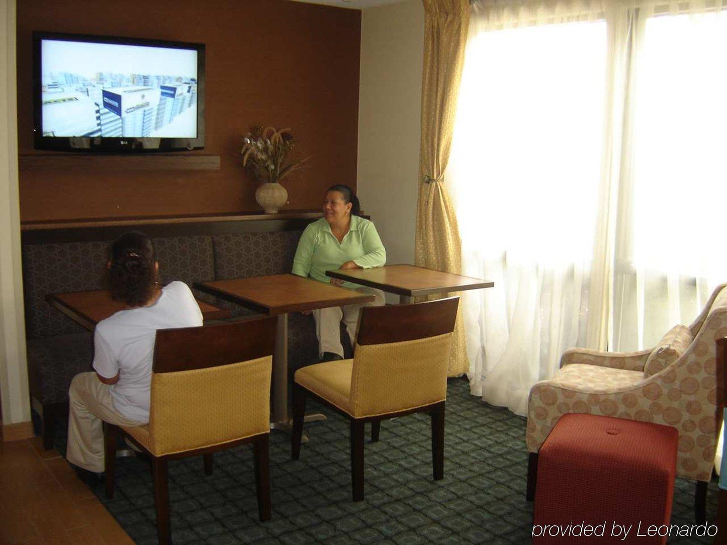 Hampton Inn Fort Worth Southwest Cityview Ресторан фото