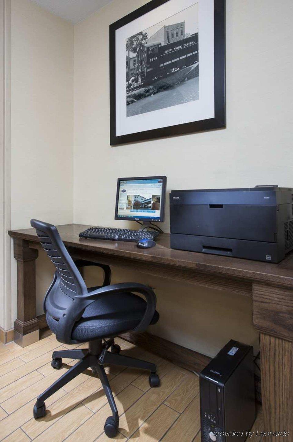 Hampton Inn Fort Worth Southwest Cityview Экстерьер фото