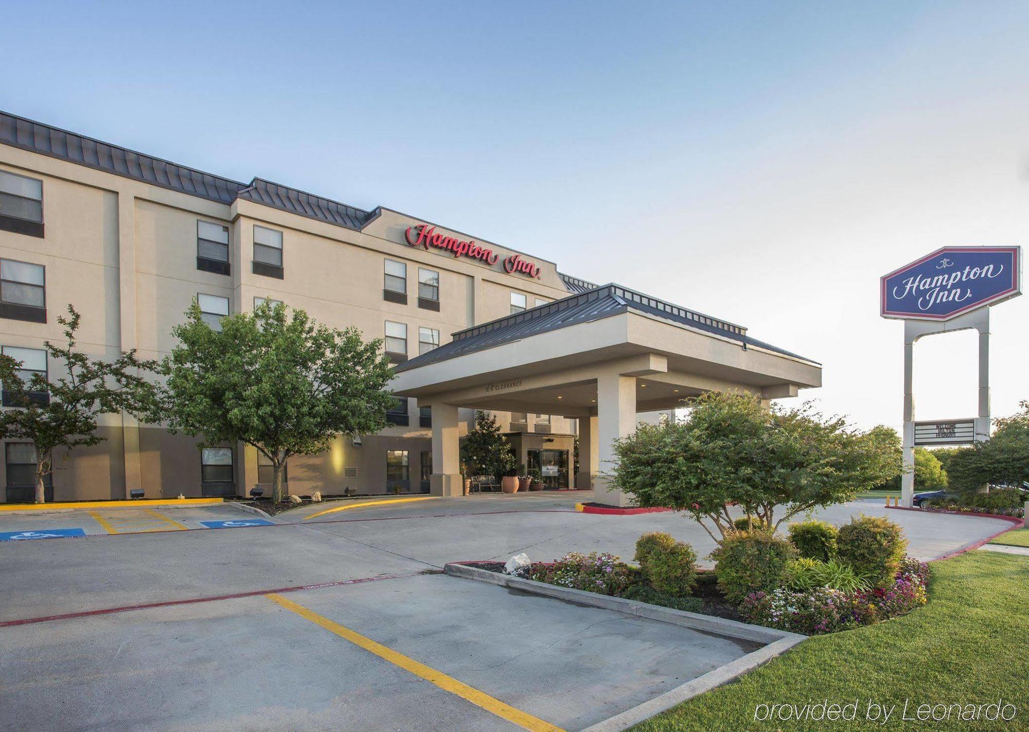 Hampton Inn Fort Worth Southwest Cityview Экстерьер фото